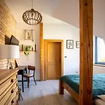 Hotell Casa Burina A Quiet Boho House