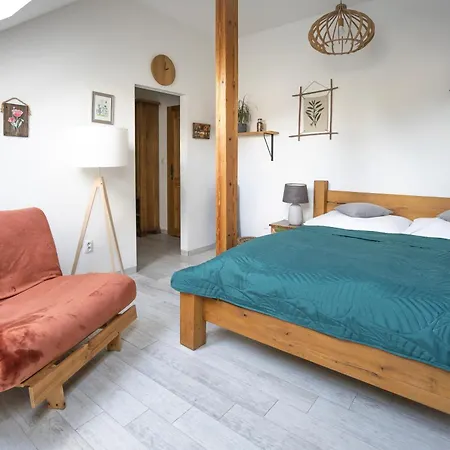 Отель Casa Burina A Quiet Boho House Липтовски-Микулаш